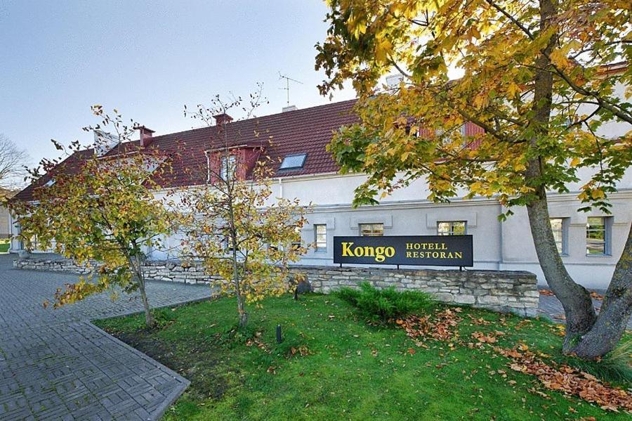 Kongo Hotel Haapsalu Esterno foto