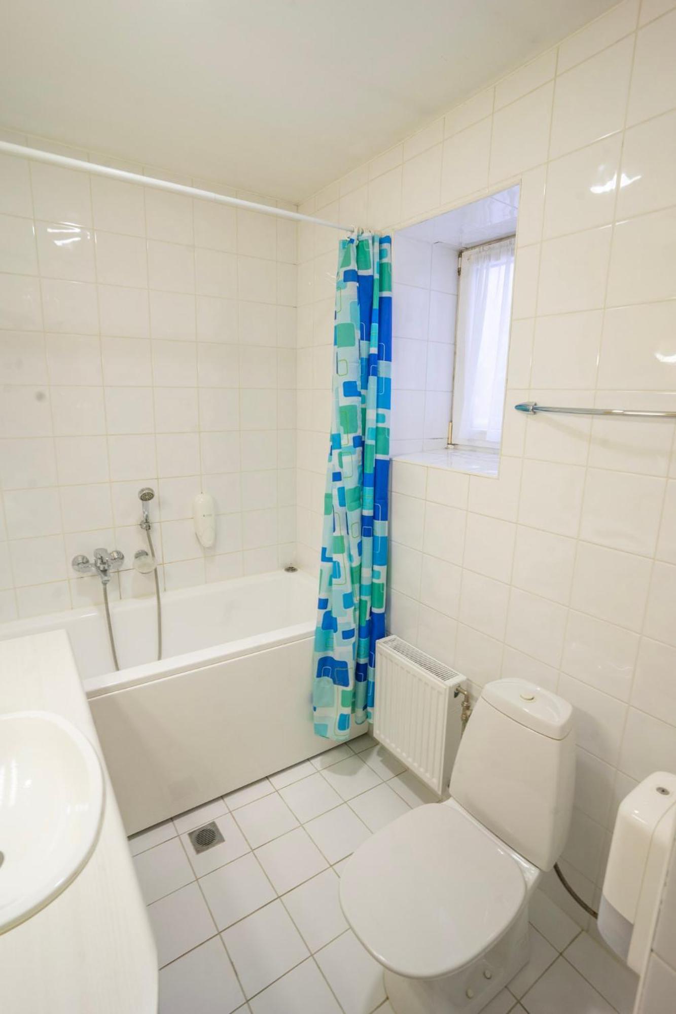 Kongo Hotel Haapsalu Esterno foto