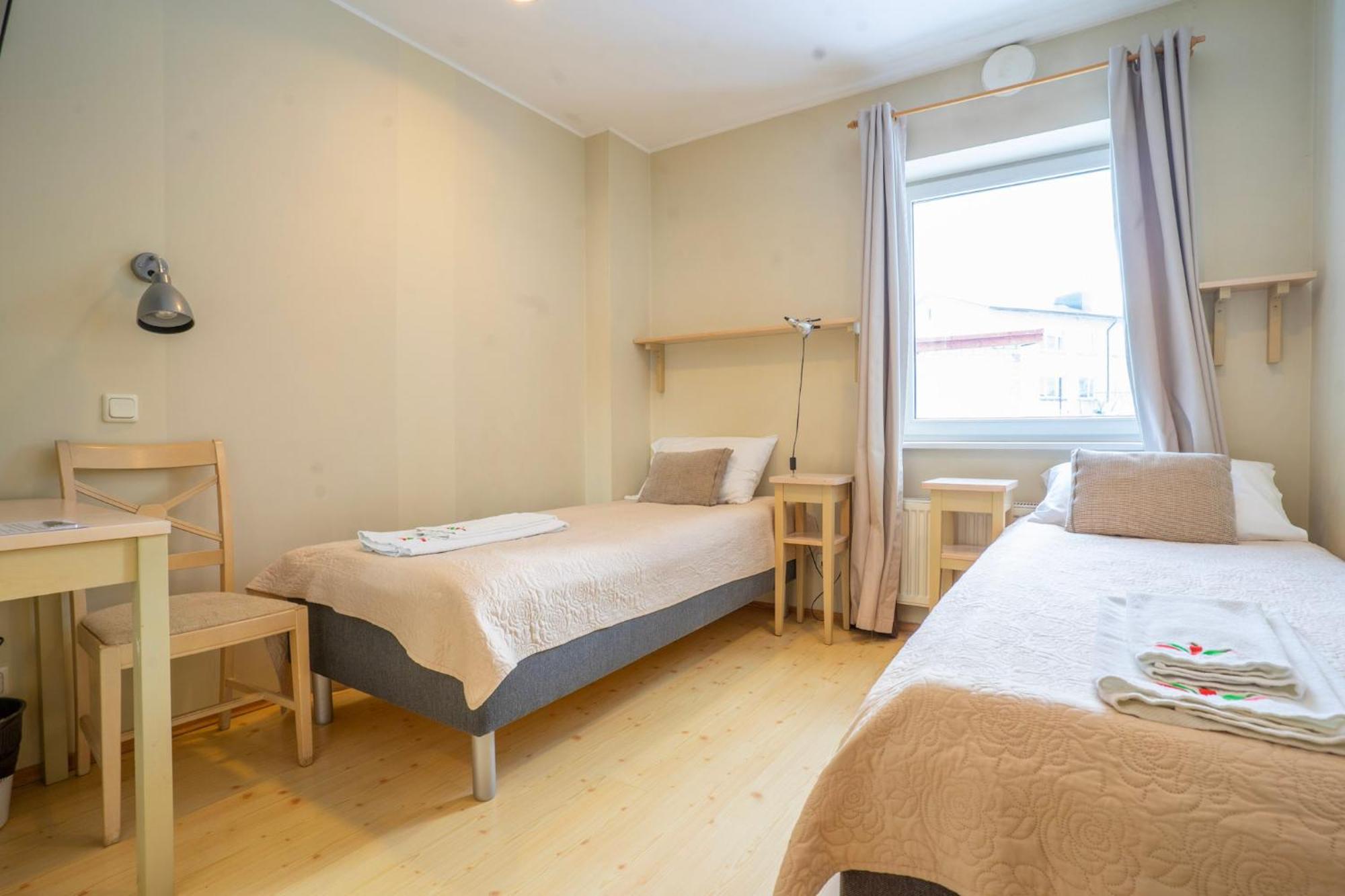Kongo Hotel Haapsalu Esterno foto